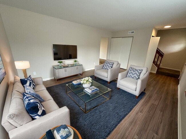 Photo - 2301 Old State Rte 32 Unidad B