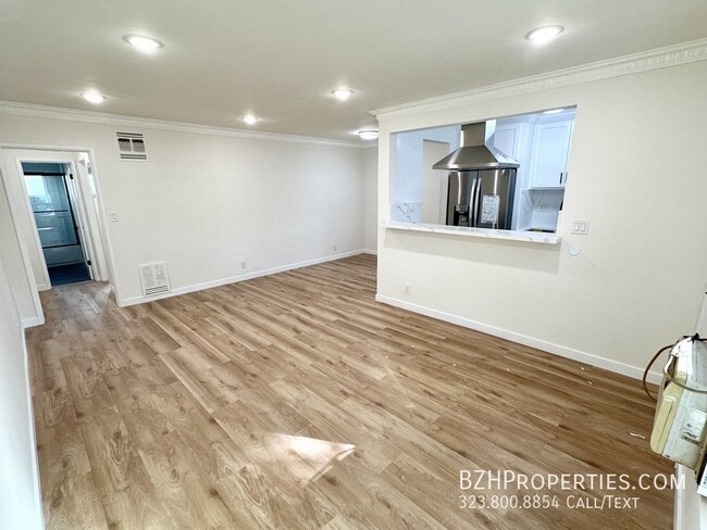 Brand New Renovated 1Bedroom 1Bathroom In ... - Brand New Renovated 1Bedroom 1Bathroom In ... Apartment Unit 5