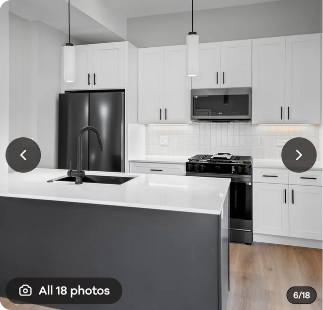 Photo - 2412 W Belden Ave Unit 1R