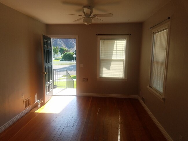 Photo - Charming Main level apartment