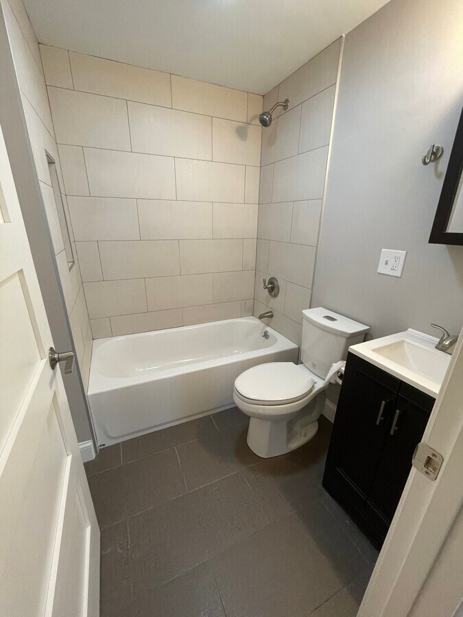 Photo - 124 Berkshire St Unit 1