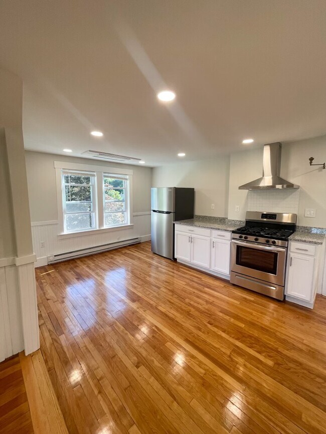 Photo - 14 Schley St Unit 3