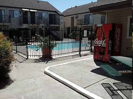 Pool - Shadetree North & South