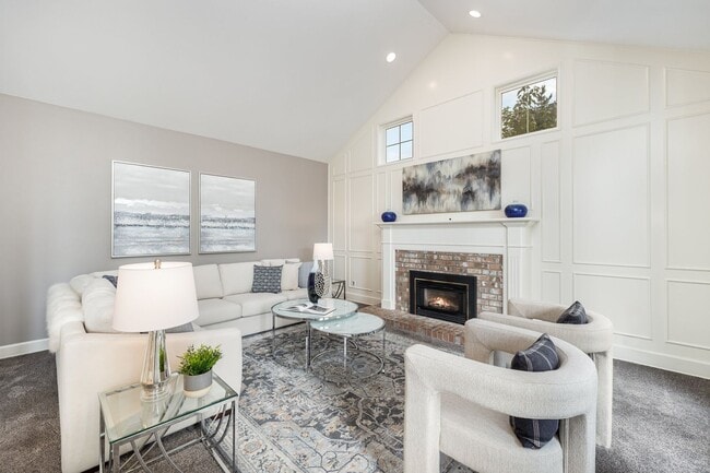 Photo - Beautiful Bellevue home with a View!