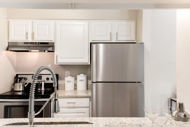 Photo - Landmark at Barton Creek