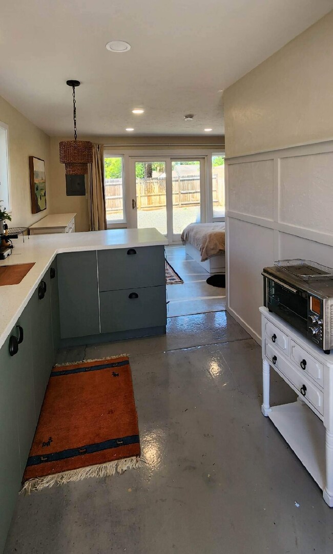Photo - 2818 Hawaiian Ave Unidad A