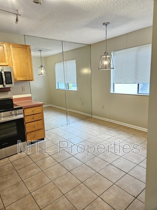 Photo - 1636 Hunters Trail