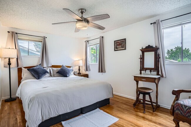 Photo - Piano & Pines 3 BDR Retreat