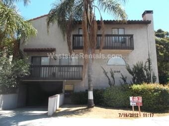 Photo - 2146 S Bentley Ave Townhome