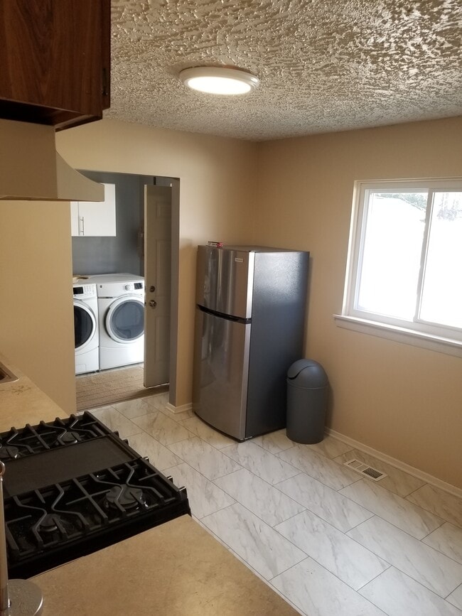 Photo - 2829 Appleridge St