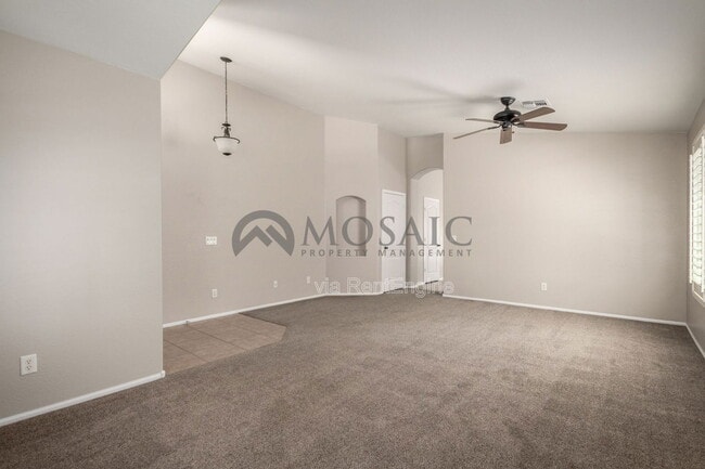 Photo - 389 E Angeline Ave