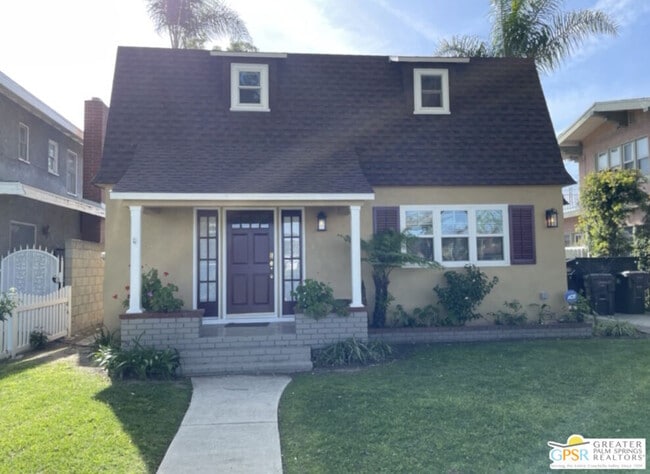 Photo - 3163 Pine Ave