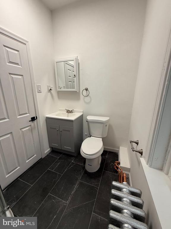 Photo - 3144 Clifford St