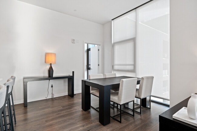 Photo - 2554 Smallman St Unit 407