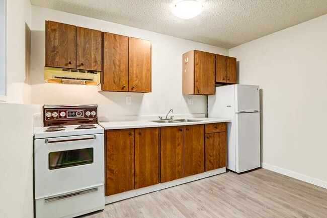 Photo - Cliff Manor Apartments