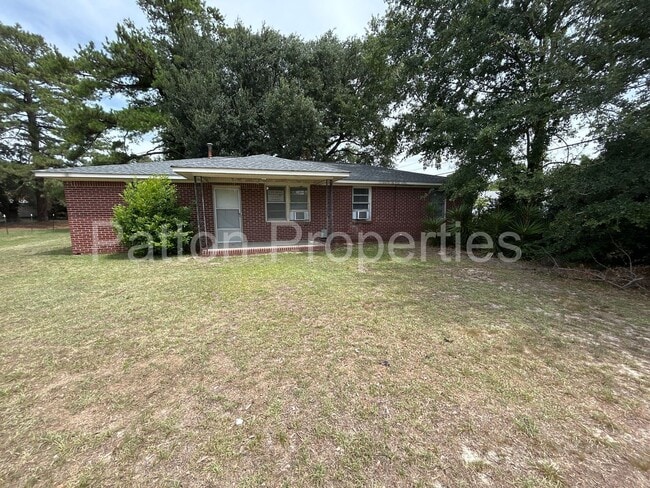 Building Photo - Springdale Area