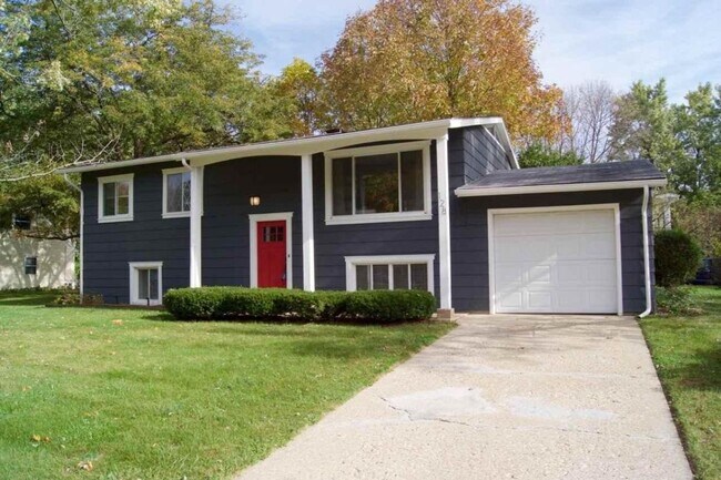 Photo - Beautiful 3 bedroom home in West Lafayette!