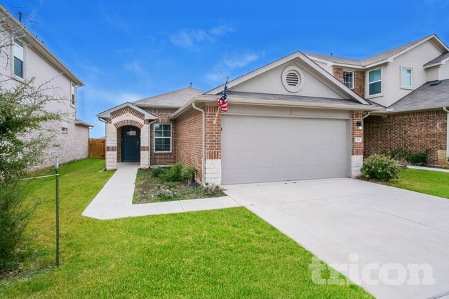 Photo - 441 Otto Ave