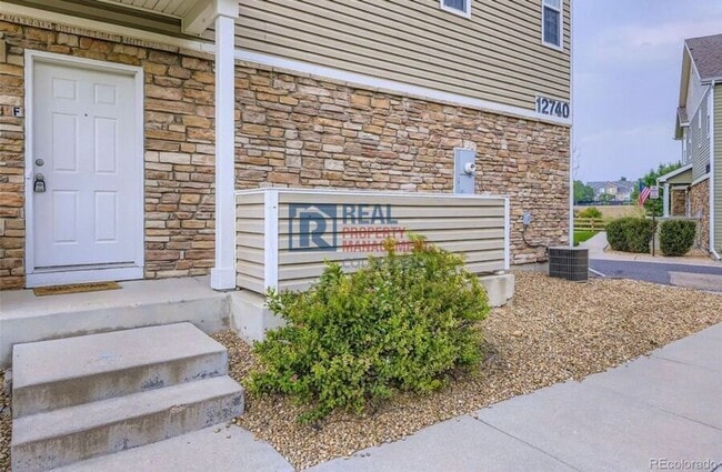 Photo - 12740 Jasmine St