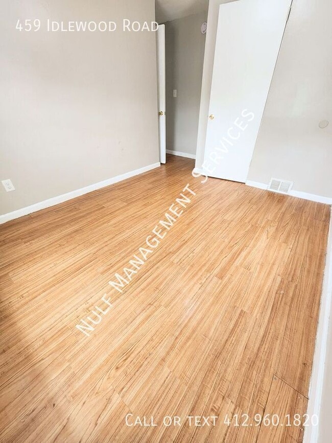 Photo - 459 Idlewood Rd