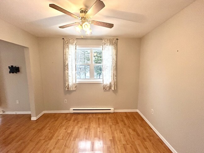 Photo - 42 Waterford Heights N