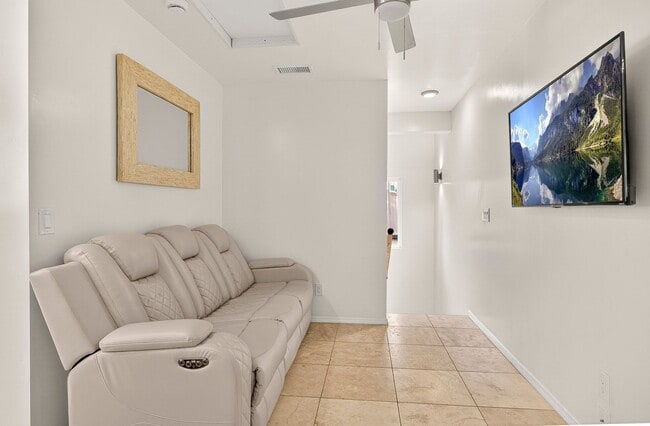 Photo - 4 Bedroom Flagstaff Rental