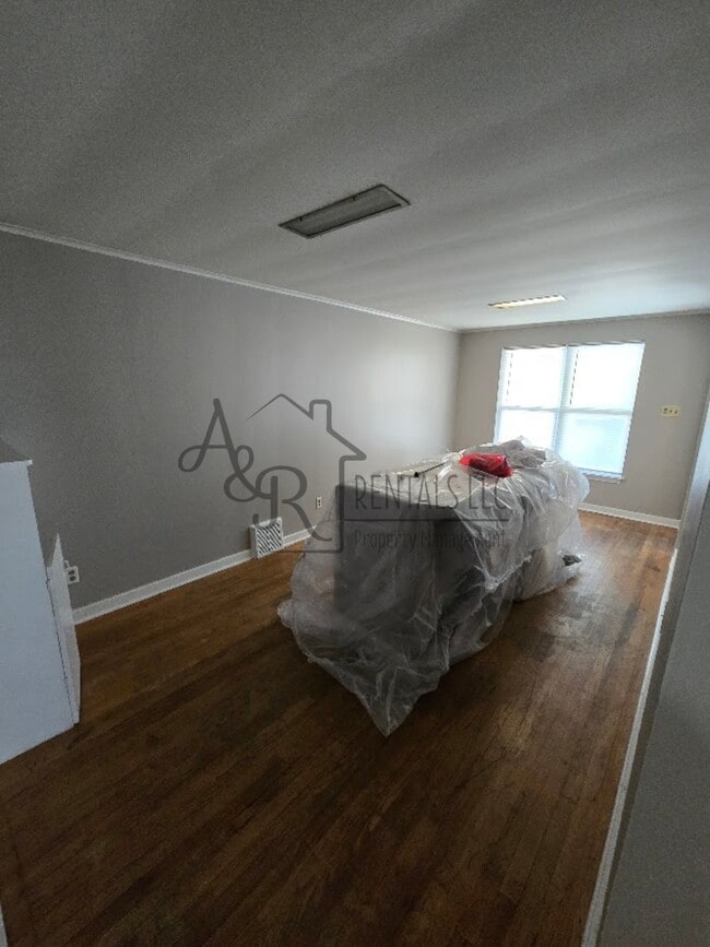 Photo - 405 Fieldcrest Dr