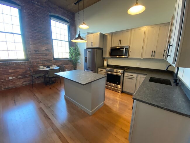 Photo - The Lincoln Lofts