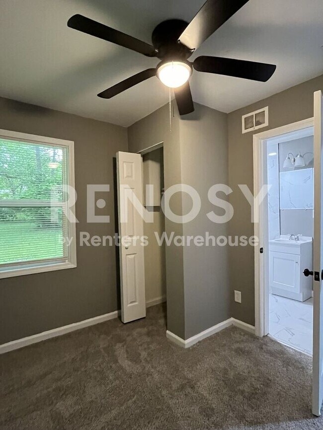 Photo - Cozy Rehabbed 4 Bed, 2 Bath with New Appliances in KCMO!