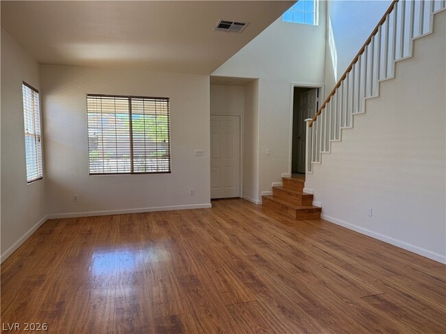 Photo - 10116 Desert Wind Dr