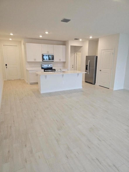 Photo - 621 Salisbury Cir