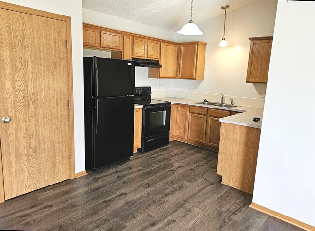 Photo - 501 Stonemont Dr