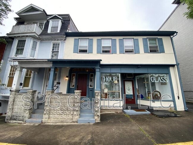 Building Photo - 19 N Main St