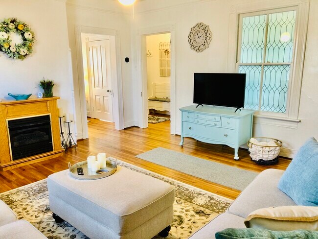 Photo - 409 Euclid Ave