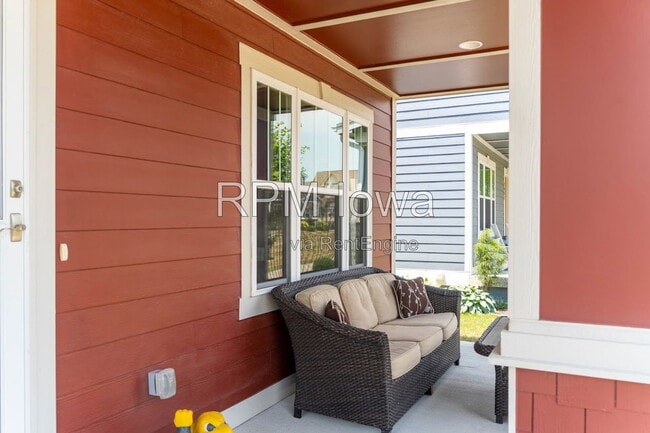 Photo - 1651 SW Arlan Dr