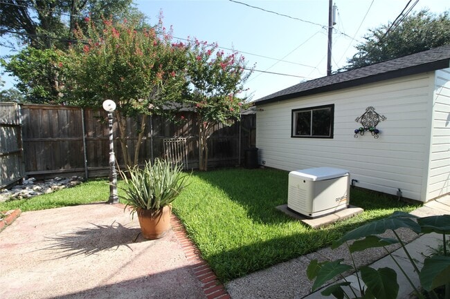 Photo - 1031 Fugate St
