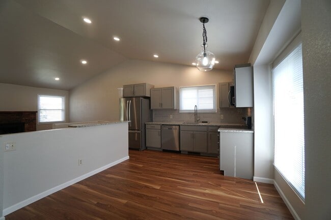 Photo - 3070 Mirage Dr