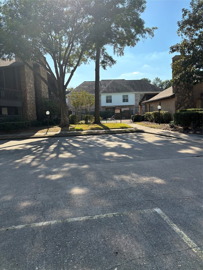 Photo - 12755 Mill Ridge Dr Unit 309