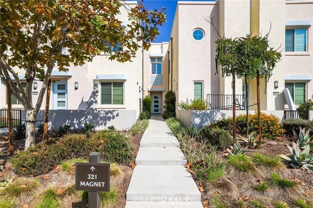 Photo - 321 Magnet Townhome