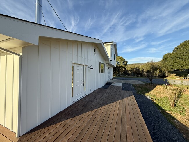 Photo - 31425 Green Rd