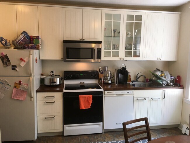 Building Photo - 32 Ransom Rd Rental