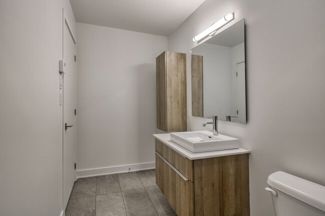 Photo - 9675 Av. Papineau Unit 405