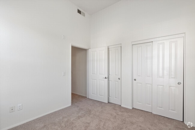 3 BR 2BA - 1,255SF