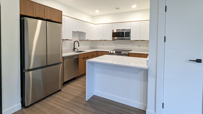 Vavel Apartments