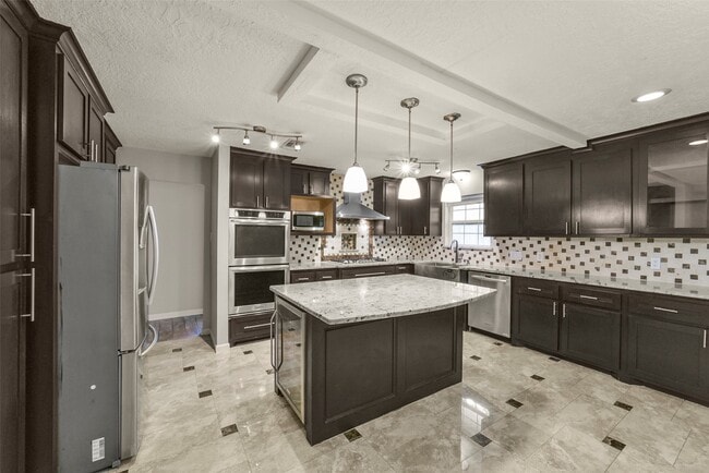Photo - 5147 Beechnut St