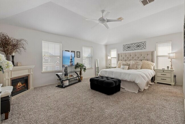 Photo - 6407 Hillock Ln