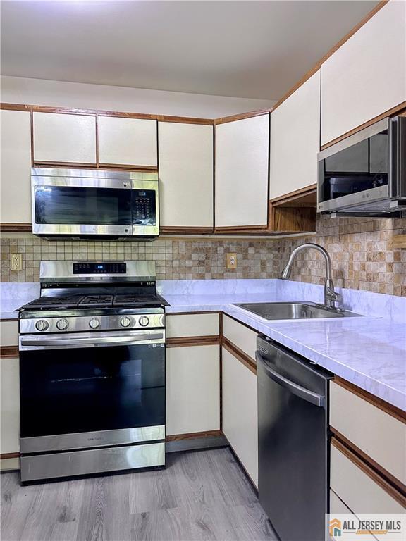 Photo - 1211 Woodhaven Dr Unit 1211