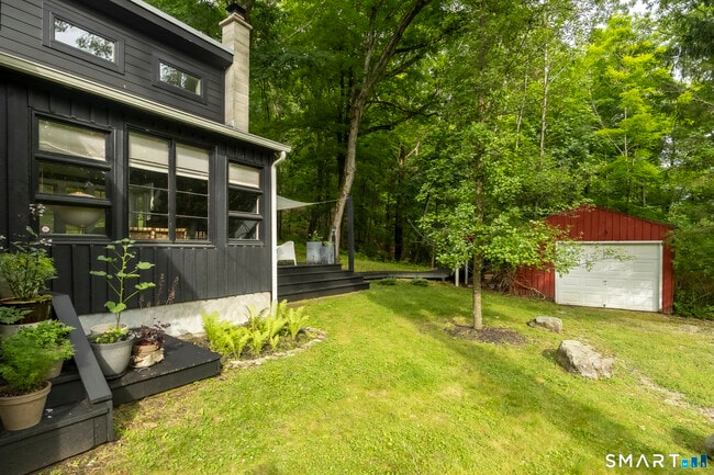 Photo - 46 E Pond Lilly Rd