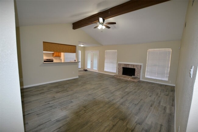 Photo - 18507 Wood Glen Ln