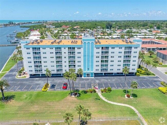 Building Photo - 10216 Regal Dr Unit 208 Rental